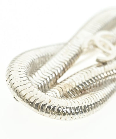 CHANEL Brooches/Corsages