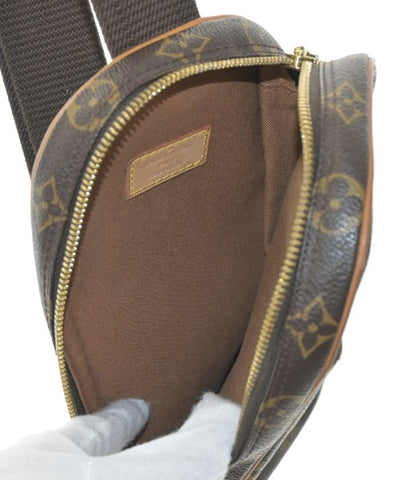 LOUIS VUITTON Shoulder bags