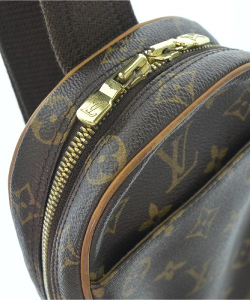 LOUIS VUITTON Shoulder bags