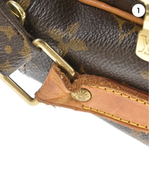 LOUIS VUITTON Shoulder bags