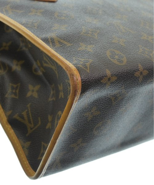 LOUIS VUITTON Shoulder bags