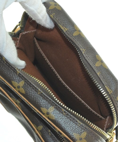 LOUIS VUITTON Shoulder bags