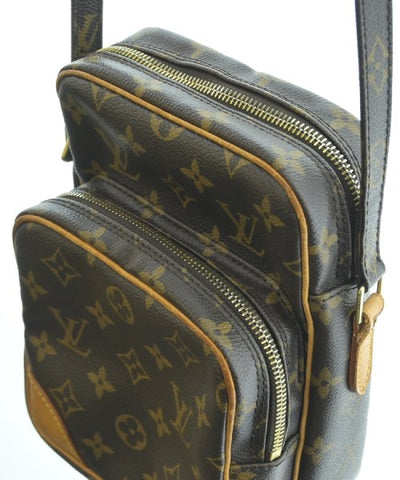 LOUIS VUITTON Shoulder bags