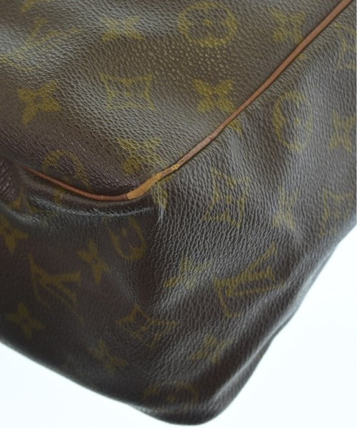 LOUIS VUITTON Shoulder bags