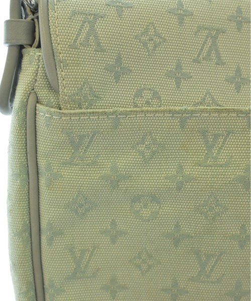 LOUIS VUITTON Shoulder bags