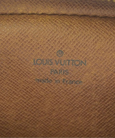 LOUIS VUITTON Shoulder bags