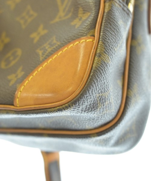 LOUIS VUITTON Shoulder bags