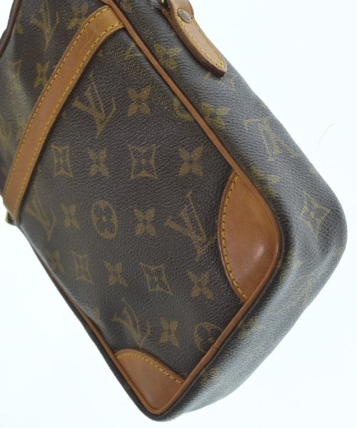 LOUIS VUITTON Shoulder bags