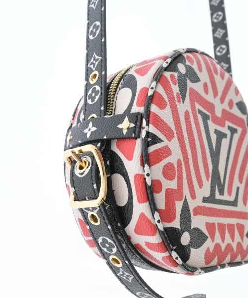 LOUIS VUITTON Shoulder bags