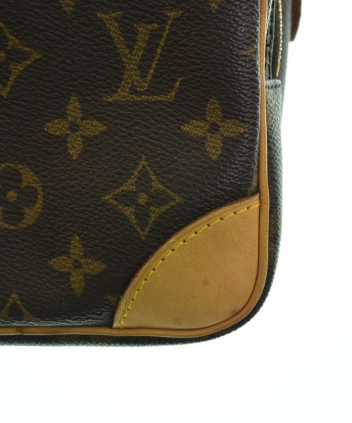 LOUIS VUITTON Shoulder bags