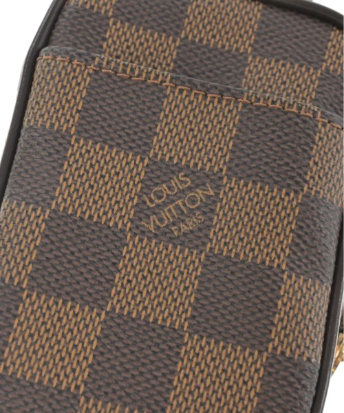 LOUIS VUITTON Pouches