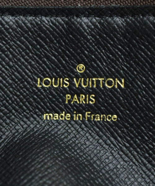 LOUIS VUITTON Pouches