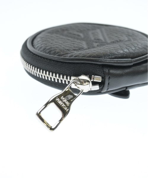 LOUIS VUITTON Pouches