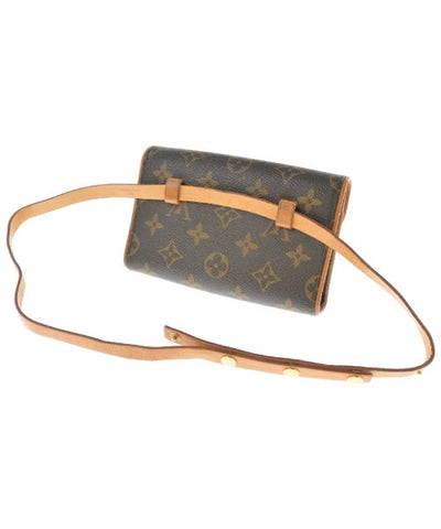 LOUIS VUITTON Shoulder bags