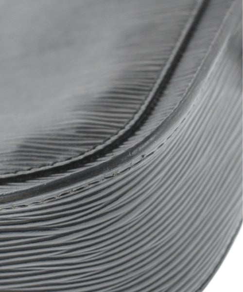 LOUIS VUITTON Shoulder bags