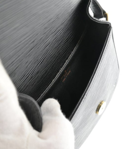 LOUIS VUITTON Shoulder bags