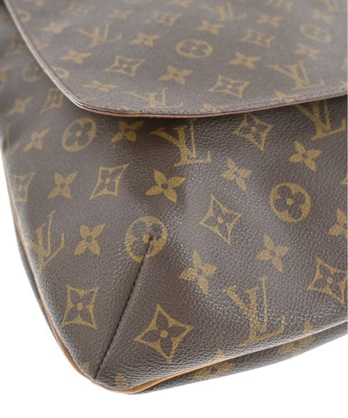 LOUIS VUITTON Shoulder bags