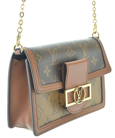 LOUIS VUITTON Shoulder bags