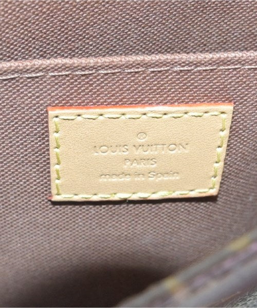 LOUIS VUITTON Shoulder bags