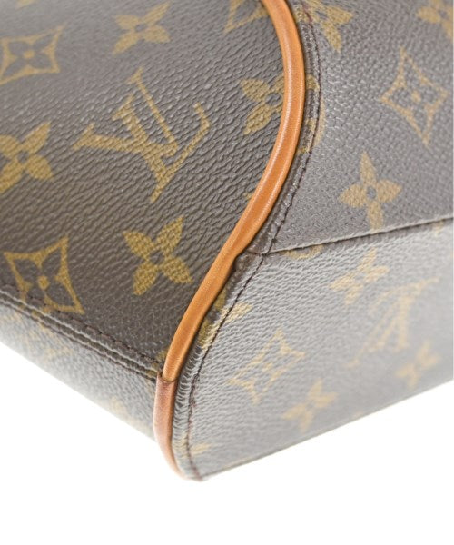 LOUIS VUITTON Shoulder bags