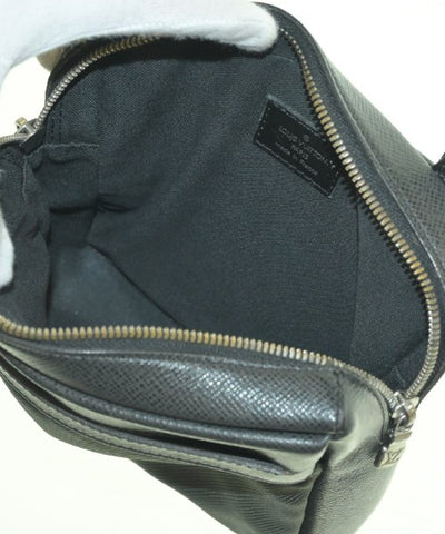 LOUIS VUITTON Shoulder bags