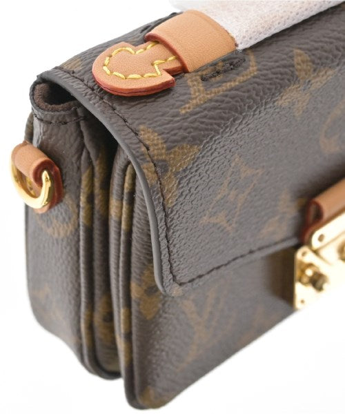 LOUIS VUITTON Shoulder bags