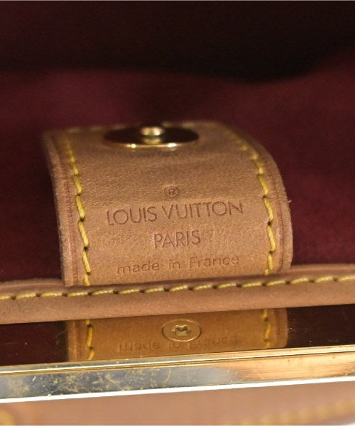 LOUIS VUITTON Shoulder bags