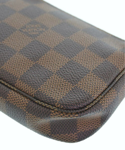 LOUIS VUITTON Shoulder bags