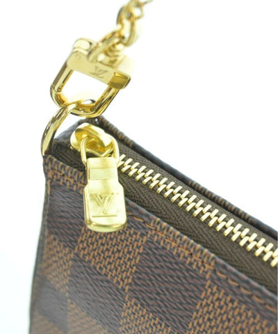 LOUIS VUITTON Shoulder bags