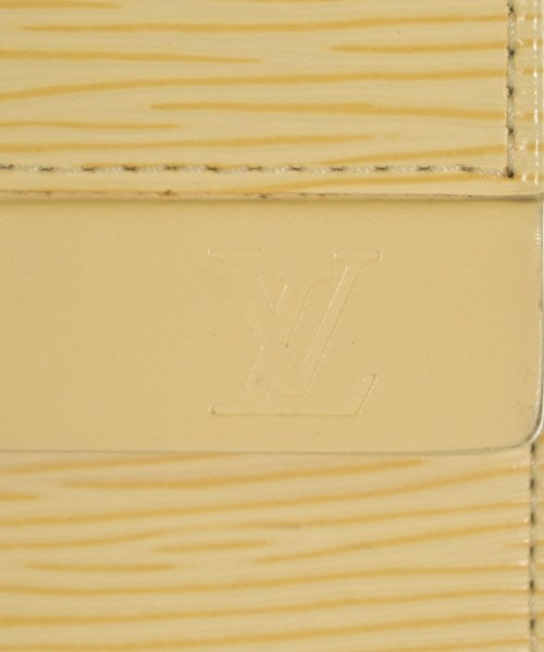 LOUIS VUITTON Shoulder bags