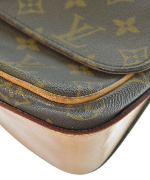 LOUIS VUITTON Shoulder bags