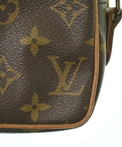 LOUIS VUITTON Shoulder bags