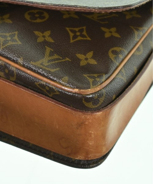 LOUIS VUITTON Shoulder bags