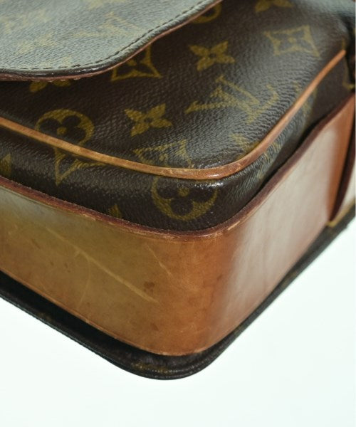 LOUIS VUITTON Shoulder bags