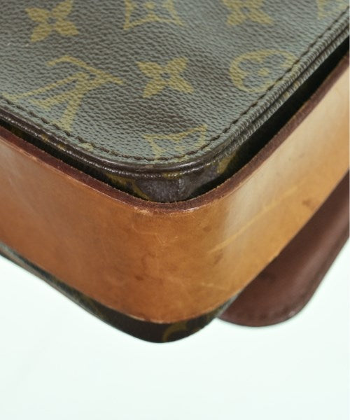 LOUIS VUITTON Shoulder bags