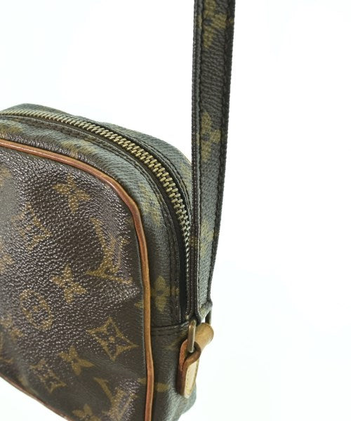 LOUIS VUITTON Shoulder bags