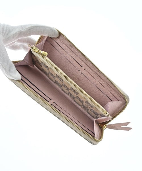 LOUIS VUITTON Wallets/Coin purses