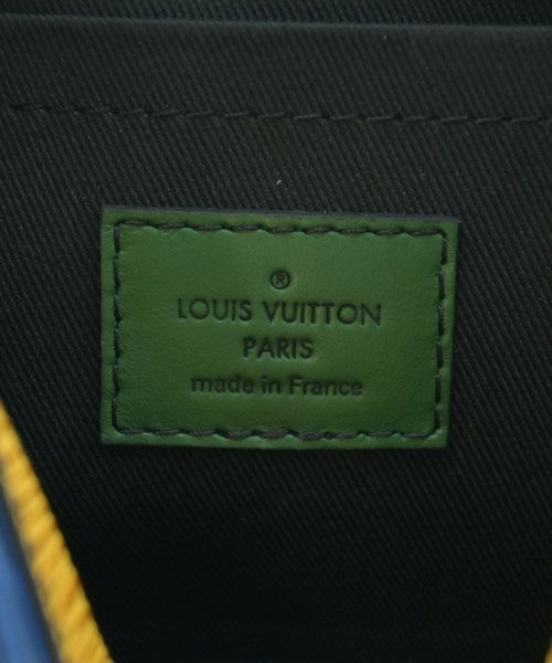 LOUIS VUITTON Shoulder bags