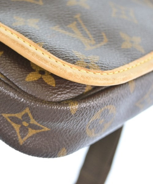 LOUIS VUITTON Shoulder bags