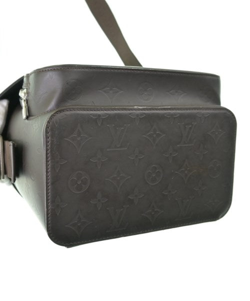 LOUIS VUITTON Shoulder bags