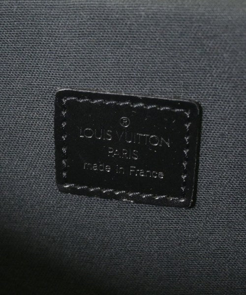 LOUIS VUITTON Shoulder bags