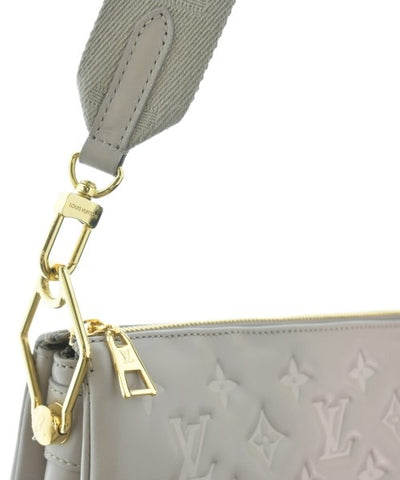 LOUIS VUITTON Shoulder bags