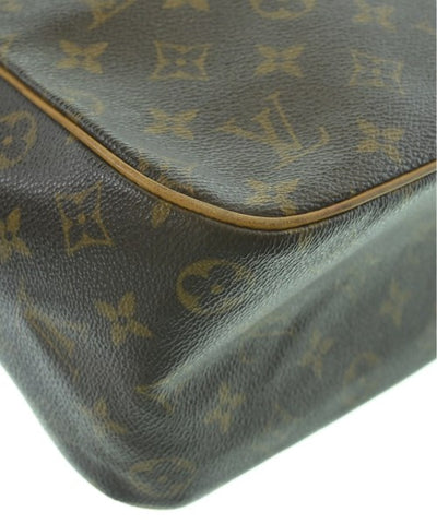 LOUIS VUITTON Shoulder bags