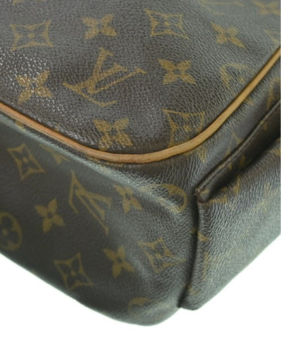 LOUIS VUITTON Shoulder bags