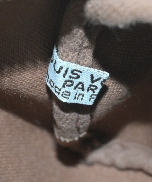 LOUIS VUITTON Shoulder bags