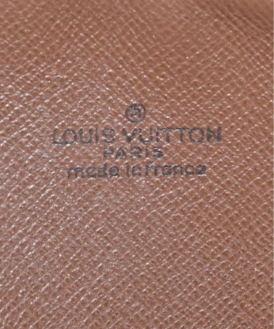 LOUIS VUITTON Clutches