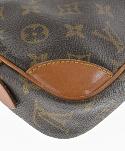 LOUIS VUITTON Clutches