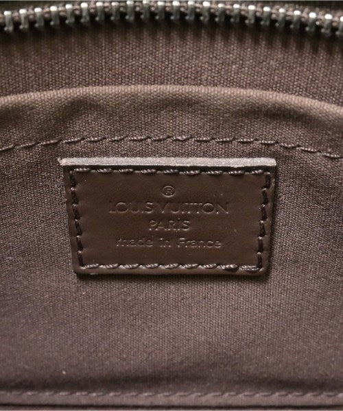 LOUIS VUITTON Shoulder bags