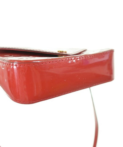 LOUIS VUITTON Shoulder bags