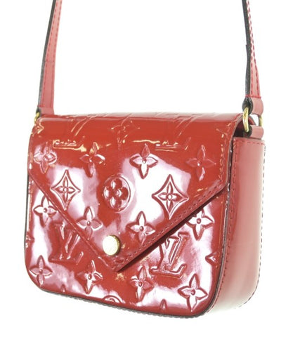 LOUIS VUITTON Shoulder bags